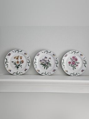 Vintage Oriental Accents Decorative Plates- Set Of 3